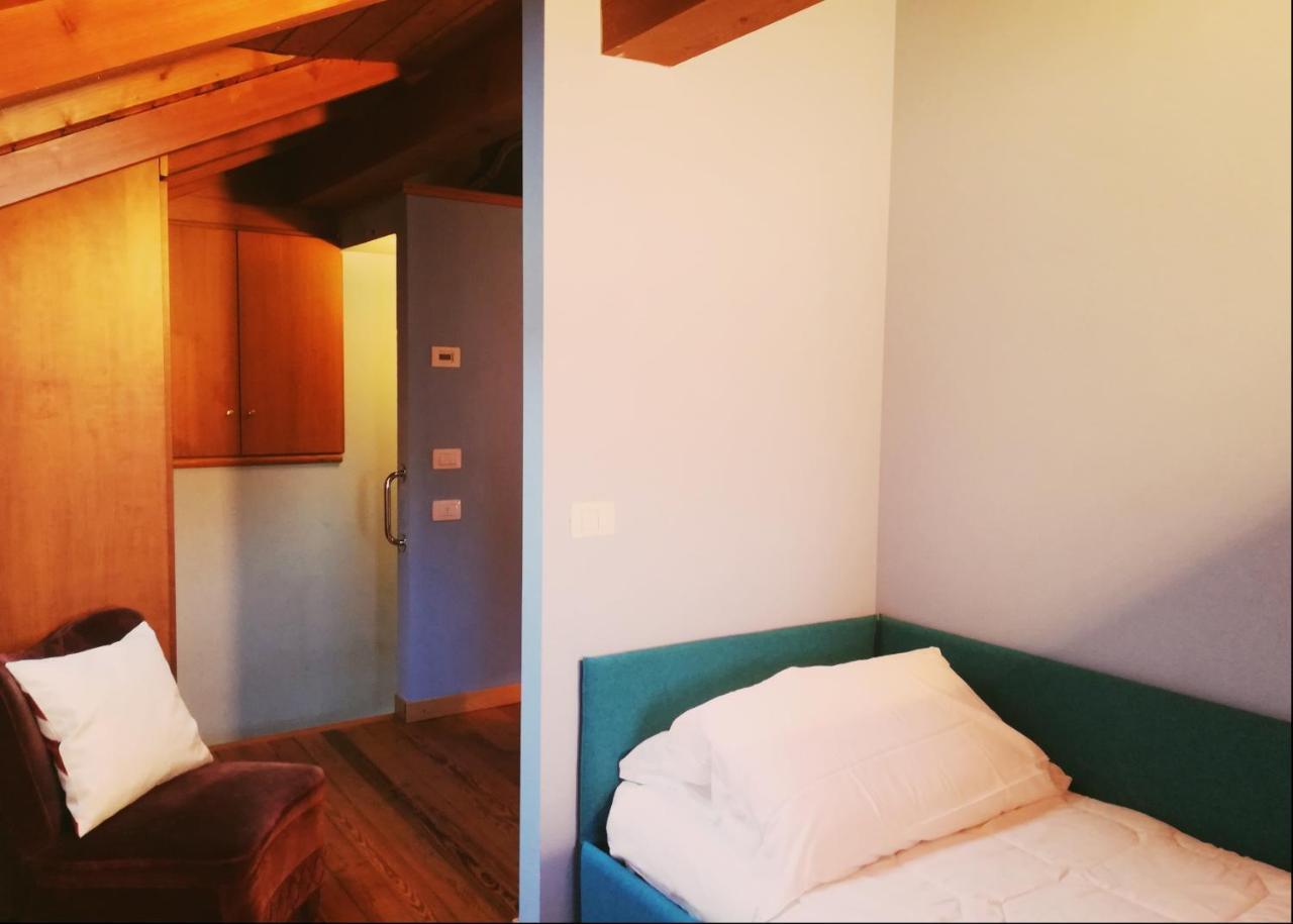 Villetta Romantica Verbania Buitenkant foto